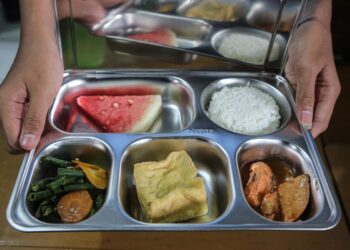 342 Siswa SMP di Bandung Alami Gejala Keracunan Usai Menyantap Makan Bergizi Gratis