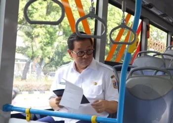 ASN Ogah Naik Transportasi Umum, Siap-Siap dapat Sanksi Ini dari Gubernur Jakarta