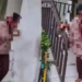 Viral! Wanita Paruh Baya Dikeroyok hingga Berlumur Darah Diduga Mencuri Bawang di Pasar