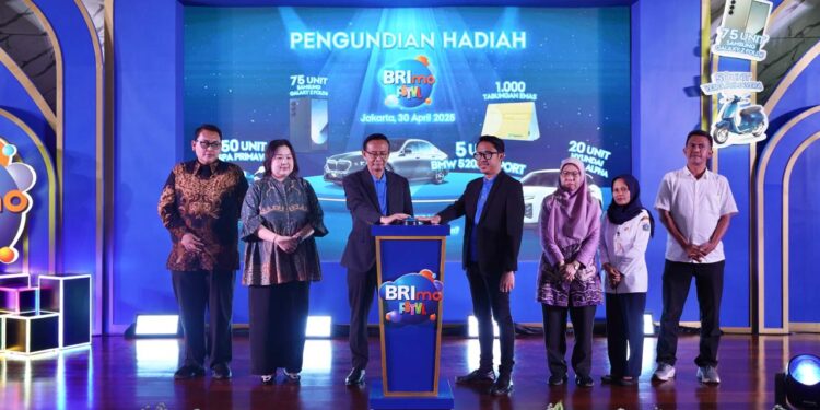 Umumkan Pemenang BRImo FSTVL 2024, Nasabah BRI Bawa Pulang Mobil BMW hingga Ribuan Tabungan Emas