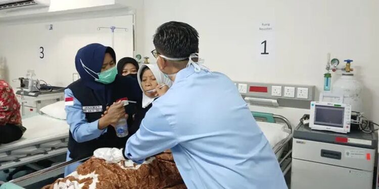 Kemenkes Catat 99 Jamaah Haji Terjangkit Pneumonia, Satu Orang Meninggal