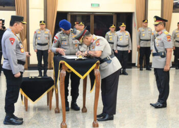 49 Pati Polri Naik Satu Tingkat Lebih Tinggi, Dua Orang Jadi Komisaris Jenderal