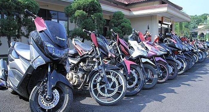 Tertangkap Basah Jual Motor Bodong Curian, Tiga Remaja di Kemayoran Diamankan Polisi
