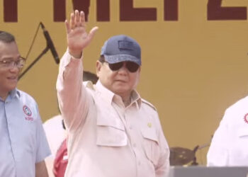 Hadiri Peringatan May Day di Monas, Prabowo: Saya Merasa Jadi Presiden Buruh