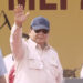 Hadiri Peringatan May Day di Monas, Prabowo: Saya Merasa Jadi Presiden Buruh