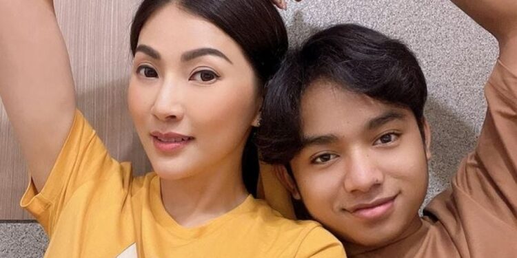 Menjadi Orangtua Tunggal, Betrand Peto Siap Jaga Sarwendah