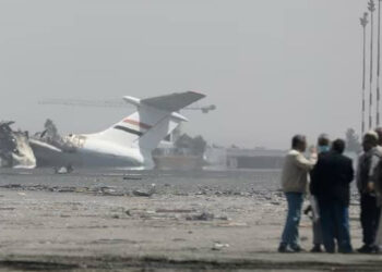Israel Serang Bandara Sanaa Yaman, Satu Pesawat Hancur