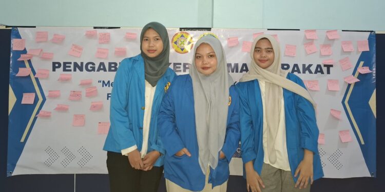 Peningkatan Efektivitas Pembelajaran Akuntansi Siswa Melalui Aplikasi Pivottable Excel dalam Pengolahan Data Keuangan