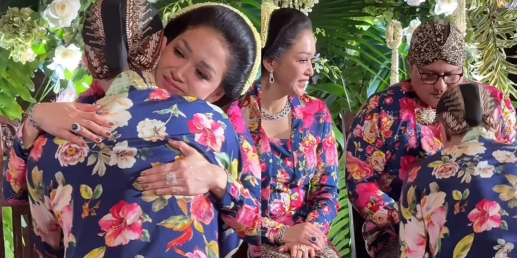 Ungkapan Hati Maia Estianty pada Al Ghazali di Momen Siraman Bikin Haru