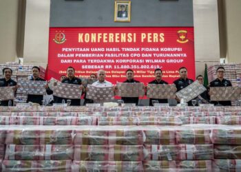 Kejagung Pamerkan Tumpukan Uang 11,8 Triliun Hasil Korupsi CPO dari Wilmar Group