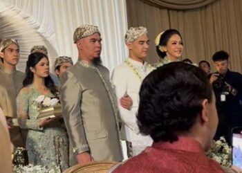 Bikin Salfok, Ahmad Dhani dan Maia Estianty Berdampingan Gandeng Al Ghazali di Akad Nikah