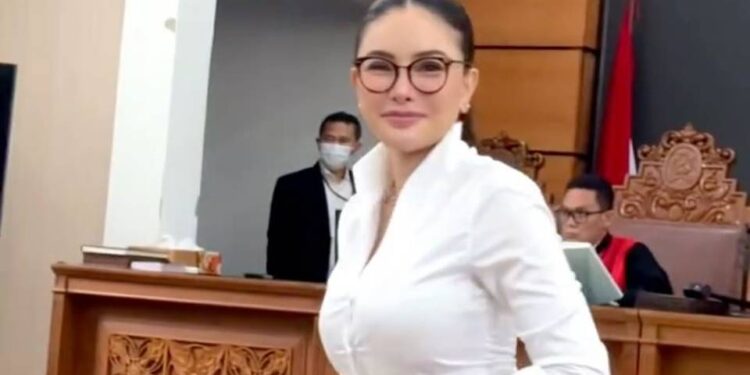 Sidang Kasus Pemerasan, Nikita Mirzani Sebut Isi Dakwaan JPU Halusinasi dan Bualan