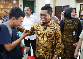 Gubernur Andra Soni Perpanjang Pemutihan Pajak Kendaraan Hingga 31 Oktober
