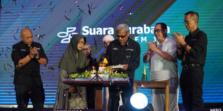 suara surabaya