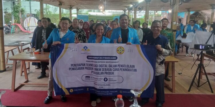 Penerapan Teknologi Digital dalam Pengelolaan Pemasaran Produk UMKM