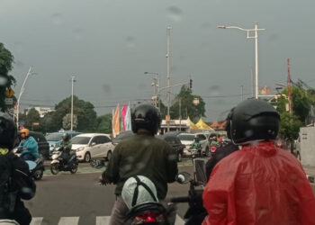 Prakiraan Cuaca Tangsel Hari Ini: Hujan Ringan Seluruh Wilayah