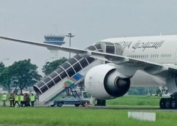 Ada Ancaman Bom, Pesawat Jamaah Haji Mendarat Darurat di Bandara Kualanamu