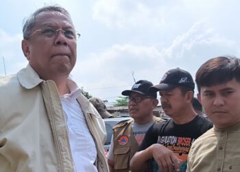 Benyamin Davnie Tinjau Langsung Banjir di Pondok Maharta Tangsel