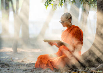 Diduga Memeras Biksu Lewat Video Seks, Miss Golf Thailand Ditangkap Polisi