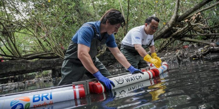 Peringati Hari Sungai Nasional, BRI Jaga Ekosistem Lewat Bersih-Bersih Sungai dan Kesadaran Pengelolaan Sampah