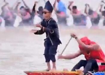 Lagi Viral, Dika Si Penari Pacu Jalur Bikin Kagum Selebgram Amerika