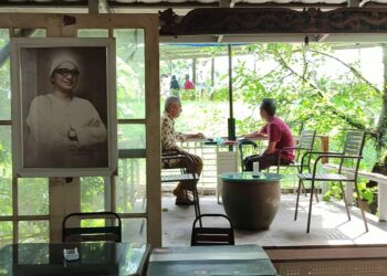 Rummah Go’A, Tempat Santai Akhir Pekan di Tepi Rel Jurang Mangu