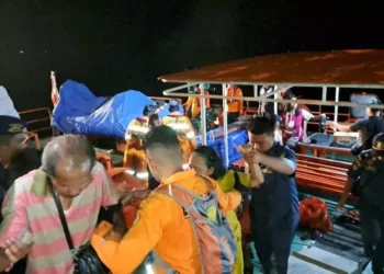 Insiden KM Barcelona V Terbakar, Tiga Korban Tewas Diserahkan ke Keluarga