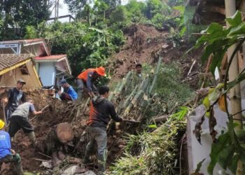 Bencana Longsor Hantam Wilayah Lembang Bandung, Satu Orang Meninggal Dunia
