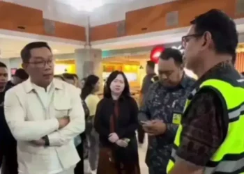 Viral di Medsos Ridwan Kamil Kritik Maskapai Super Jet di Bali Delay Parah