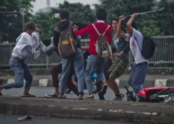 Viral, Pelajar SMK di Lebak Diserang Ugal-ugalan saat Lagi PKL