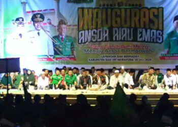 Ansor Banser Berselawat Bersama Ribuan Warga Siak Riau