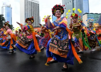 Kemeriahan Jakarta Dalam Warna di Car Free Day Minggu Pagi