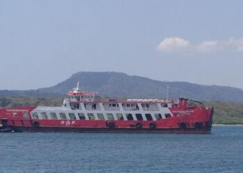 Polri Bantu Pencarian dan Penyelamatan Korban Kapal Tenggelam di Selat Bali