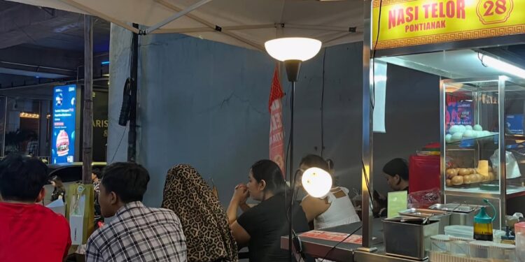Nasi Telor Pontianak, Menu Sederhana Rasa Bintang 5 yang Hadir di Tangsel