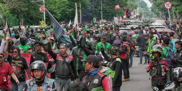Demo Ojol, 1.437 Personel dari Polda Metro Jaya Gabungan Turun ke Jalan Hari Ini
