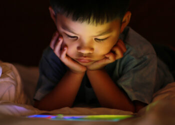 Batasi Penggunaan Gawai dan Screen Time, Efeknya Memicu Brain Rot