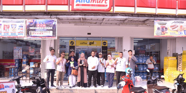 Naik Kelas, Produk UMKM Tangsel Kini Tersedia di 34 Gerai Alfamart