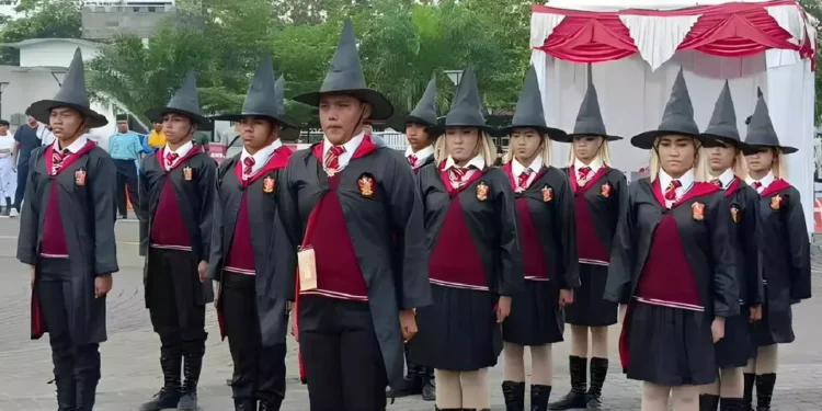 Unik dan Kreatif, Siswa di Tangerang Cosplay Ala Harry Potter untuk Meriahkan HUT RI