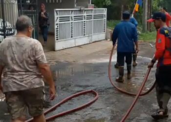 Pasca Banjir Kiriman, Pemkot Tangsel Segera Lakukan Penyemprotan Lumpur di Villa Pamulang