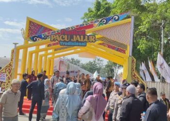 Festival Pacu Jalur 2025 Dibuka Hari Ini, Gibran Rakabuming Dijadwalkan Hadir