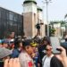Pengamanan di Gedung DPR Diperketat, Pagar Besi Dilumuri Oli
