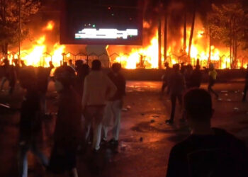 Demo Rusuh, Tiga Orang Tewas Saat Kebakaran DPRD Makassar