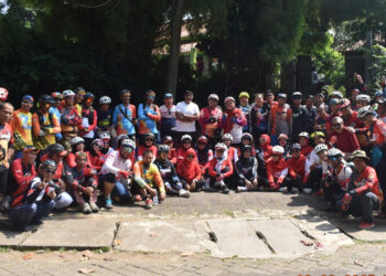 Pecah, 250 Pesepeda Tangsel Antusias Meriahkan Gowes Merah Putih