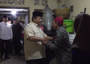 Sampaikan Belasungkawa, Presiden Prabowo Sambangi Kediaman Almarhum Affan Kurniawan
