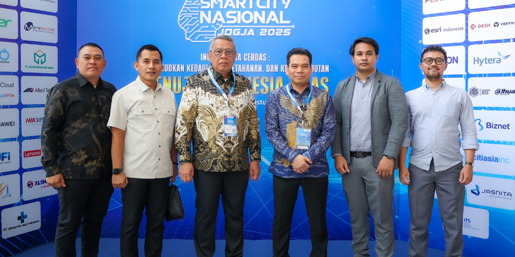Hadiri Forum Smart City Nasional, Walkot Tangsel Tekankan Inovasi Teknologi Kelola Kota