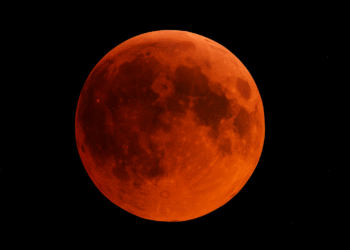 Gerhana Bulan Total Terlihat di Indonesia Malam Ini, Catat Jadwalnya