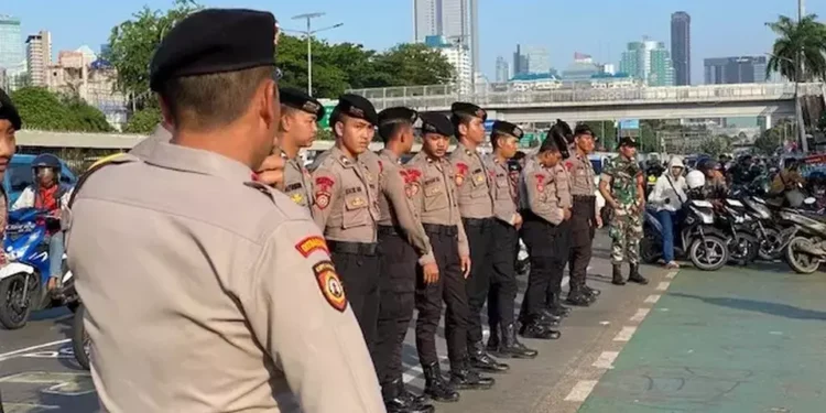Ribuan Personel Polisi Amankan Tiga Aksi Demo di Jakarta Hari Ini