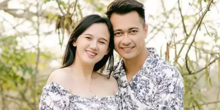 Eza Gionino Digugat Cerai Istri, Isu Restu Bukan Alasan Utama