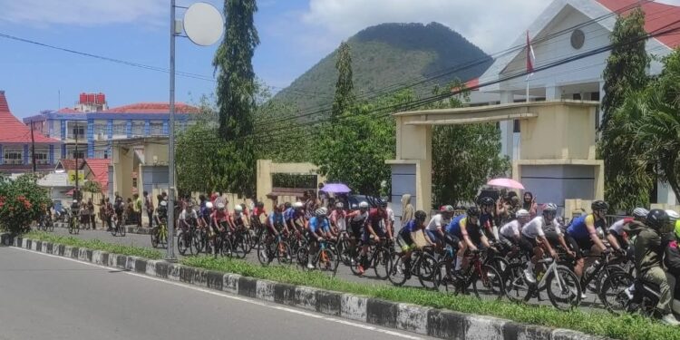 Etape Delapan Tour de EnTeTe Milik John Patrick Sarmiento