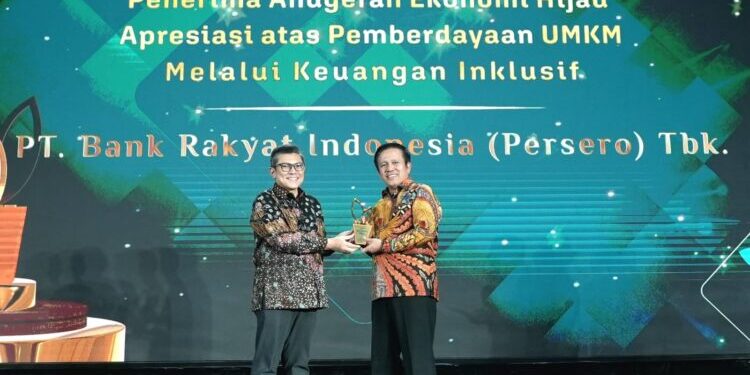 Konsisten Layani Keuangan Inklusif, BRI Peroleh Anugerah Ekonomi Hijau atas Pemberdayaan UMKM